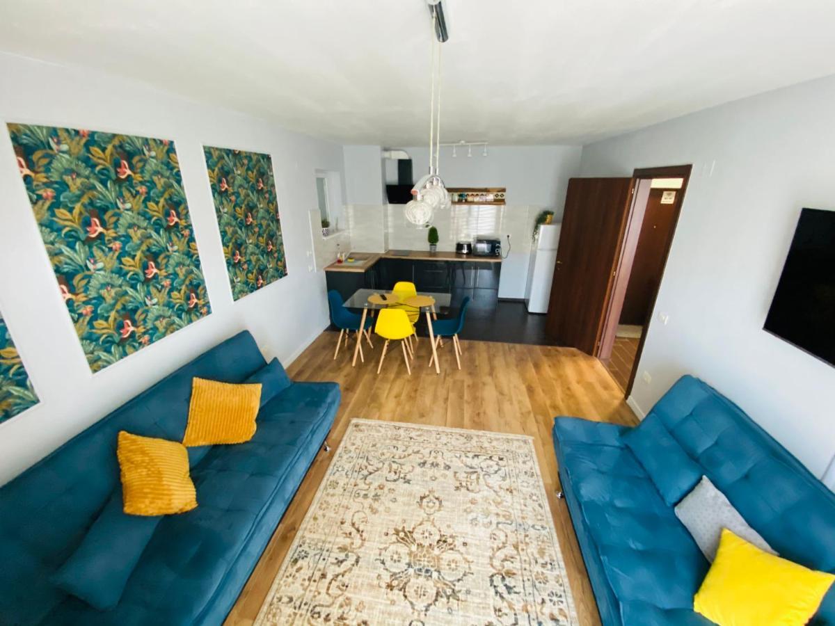 Randevu Apartment Oradea Exterior photo